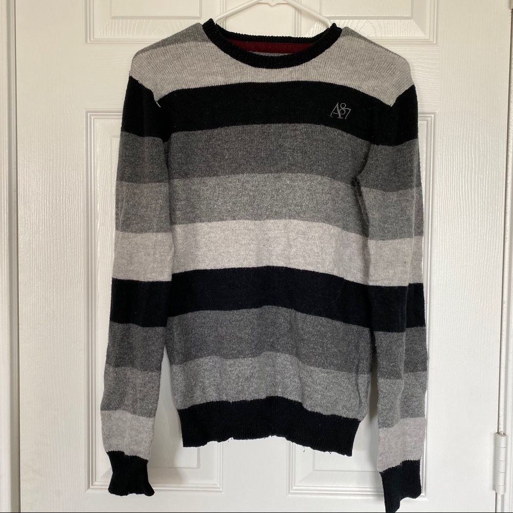 Aeropostale Crewneck sweater
